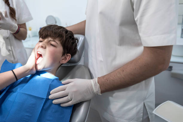 Best Cracked Tooth Emergency Dentist  in Duquesne, MO